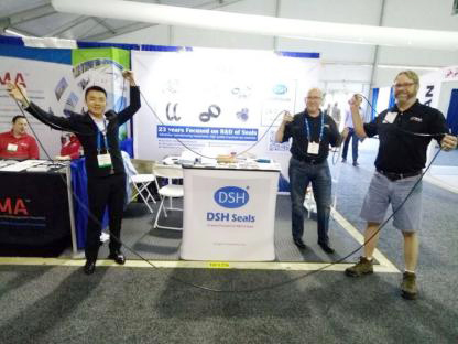 超大型尺寸、無接口氟橡膠O型密封圈產品