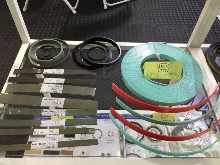 油缸、氣缸導(dǎo)向帶、導(dǎo)向環(huán)（油缸、氣缸密封件）
